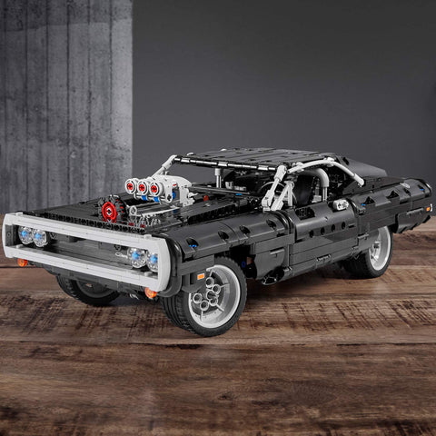 Technic Fast & Furious Dom’s Dodge Charger 42111-7